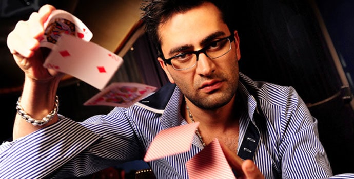 Antonio Esfandiari O Mágico